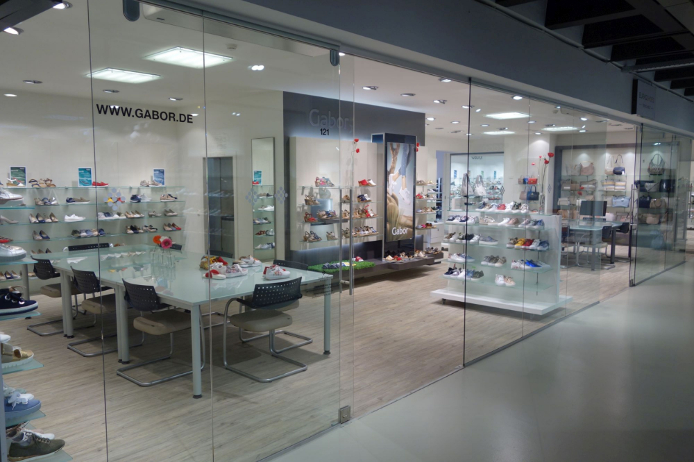 showroom 3