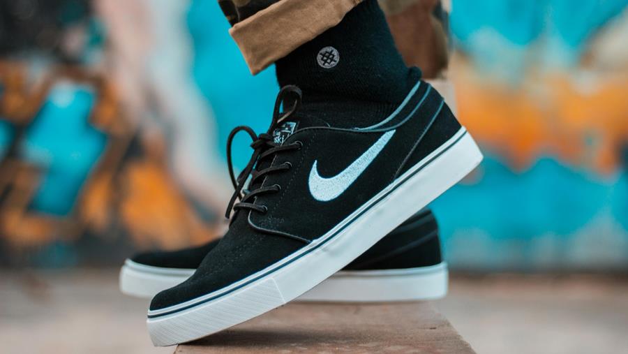 Zakenbarometer Shoes april 2024