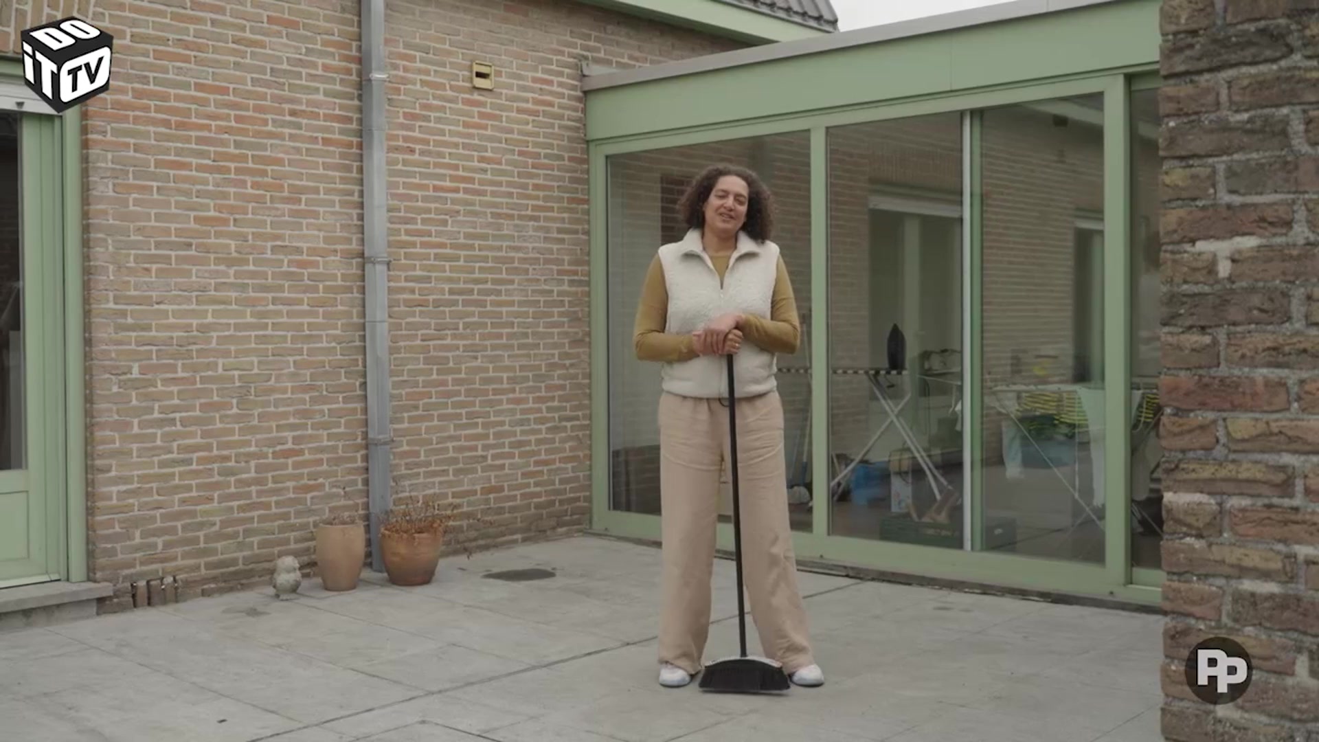 Zo maak je zelf een terrasmeubel